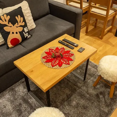 Zlatni Javor 210 * Яхорина