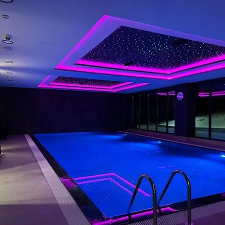 Zlatni Javor 210 Апарт-отель *